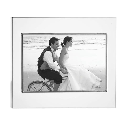 Reed and Barton Addison Silverplate 4" x 6" Photo Frame