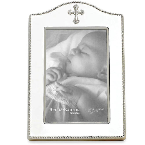 Reed and Barton Abbey Cross Silverplate Frame in 4" x 6"