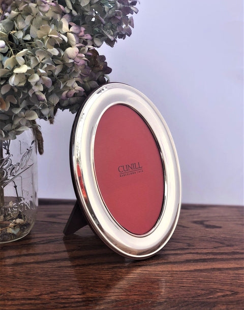 Cunill Oval Plain 5x7 Sterling Silver Picture Frame