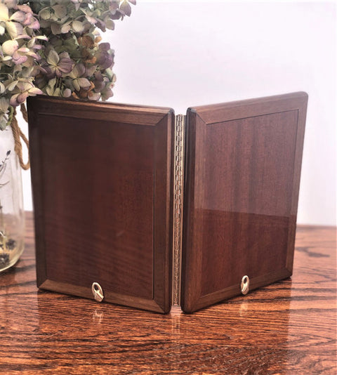 Cunill Tiffany Plain Hinged Double Sterling 4x6 Frame with Mahogany Back